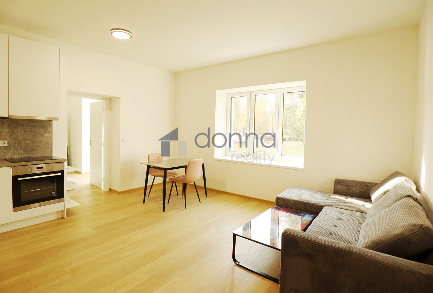 Pronájem bytu 2+kk 45 m²