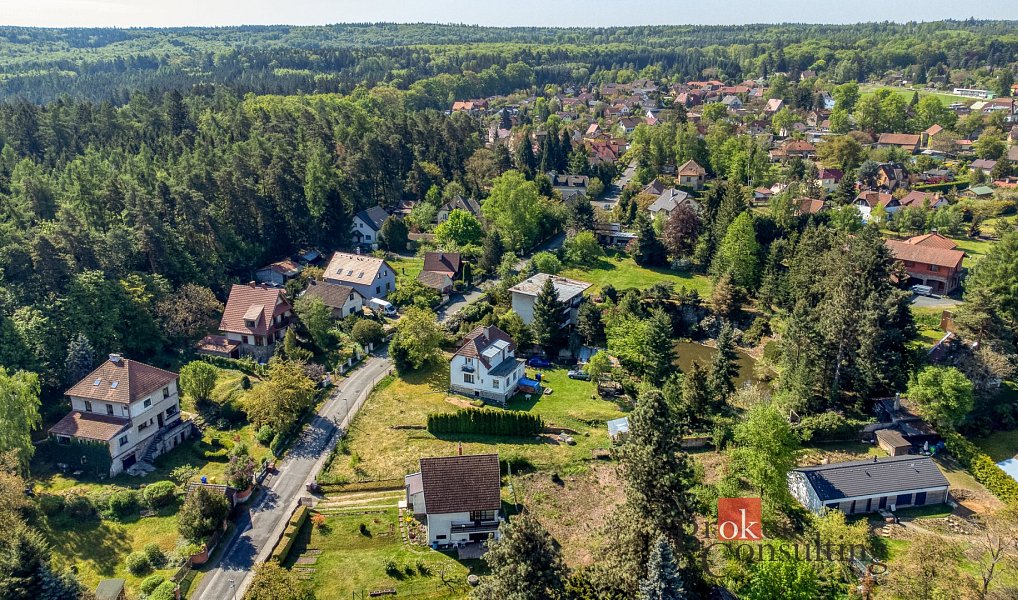 Prodej stavebního pozemku 813 m², Louňovice – náhled fotky 9