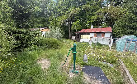 Prodej chaty/chalupy 31 m² s pozemkem 540 m², Senohraby, okres Praha-východ