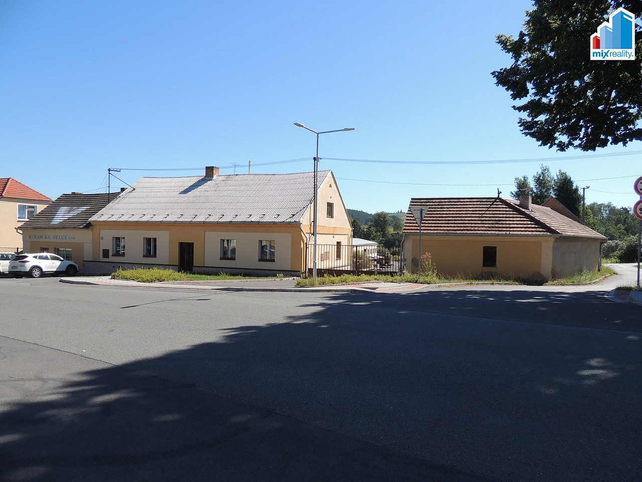 Prodej výrobních prostor 1 214 m²