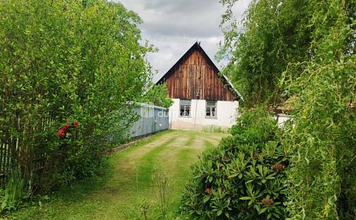 Prodej domu 100 m² s pozemkem 1 765 m², Bernartice - Borovsko, okres Benešov