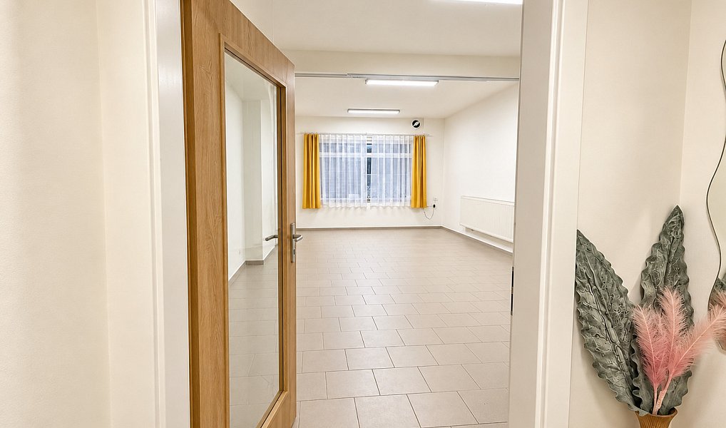 Pronájem komerčního objektu (jiného typu) 47 m², Kladno – náhled fotky 14