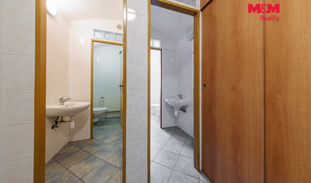 Prodej obchodních prostor 57 m², Karlovy Vary – náhled fotky 6