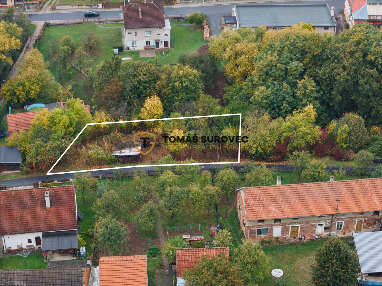 Prodej stavebního pozemku 1 018 m²