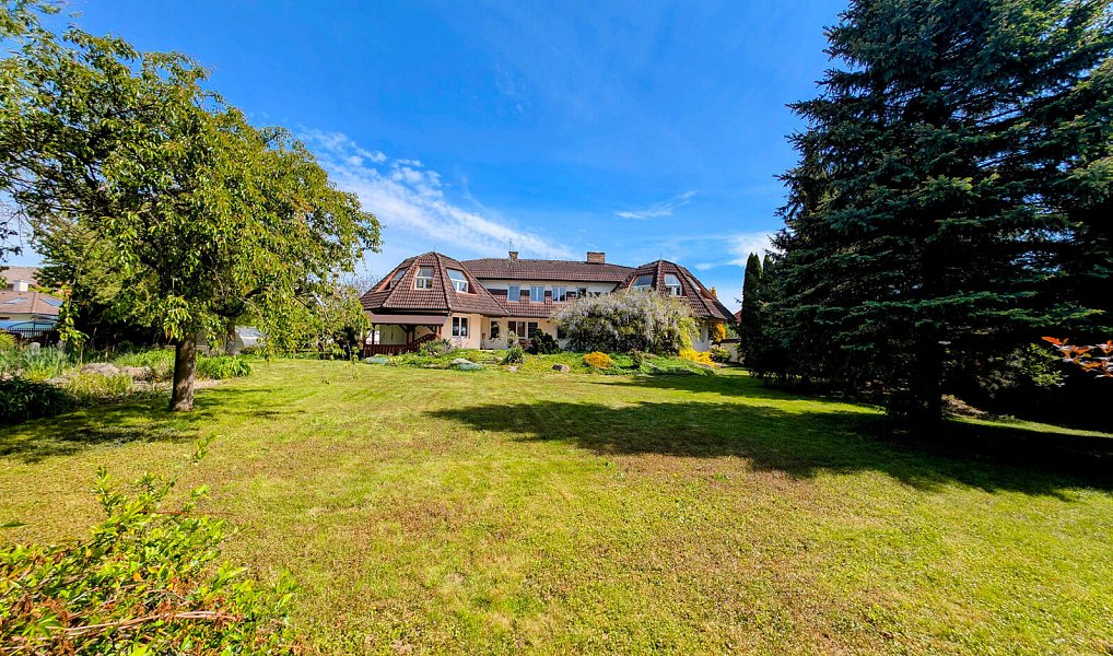 Prodej domu 950 m² s pozemkem 2 940 m², Přibyslav – náhled fotky 11