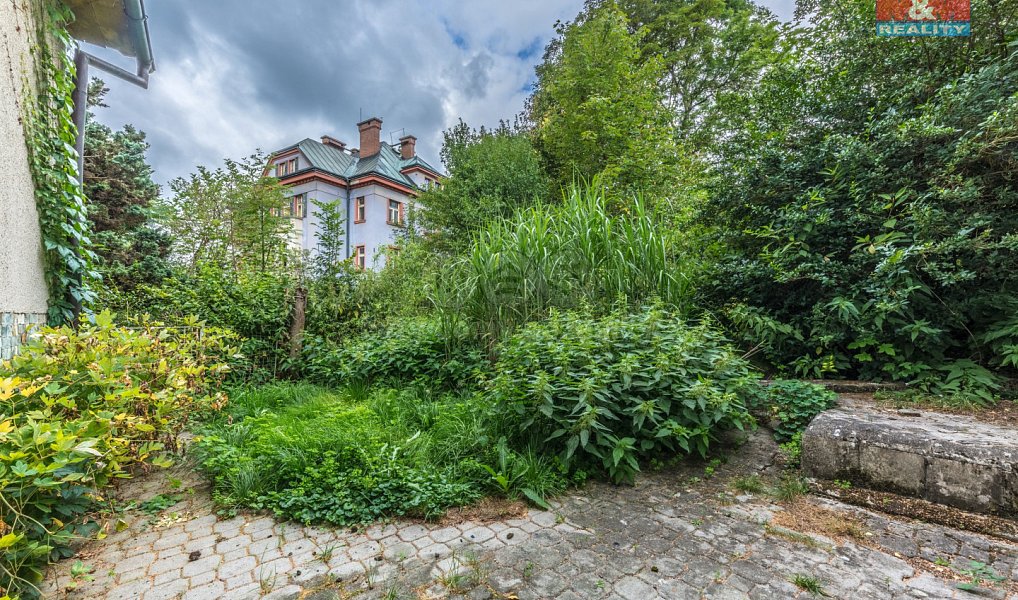 Prodej domu 246 m² s pozemkem 605 m², Jesenný – náhled fotky 18