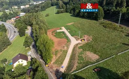 Prodej stavebního pozemku 2 372 m², Trutnov
