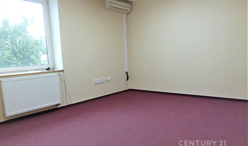 Prodej komerčního objektu (jiného typu) 251 m², Kroměříž – náhled fotky 12