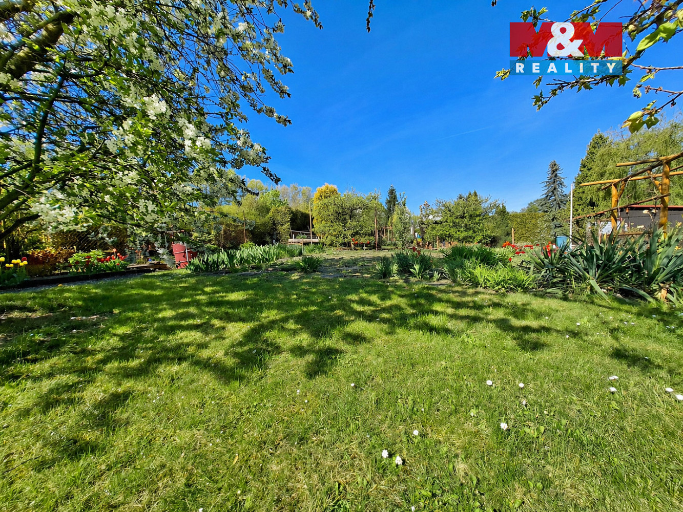 Prodej chaty/chalupy 16 m² s pozemkem 326 m² – fotografie 2