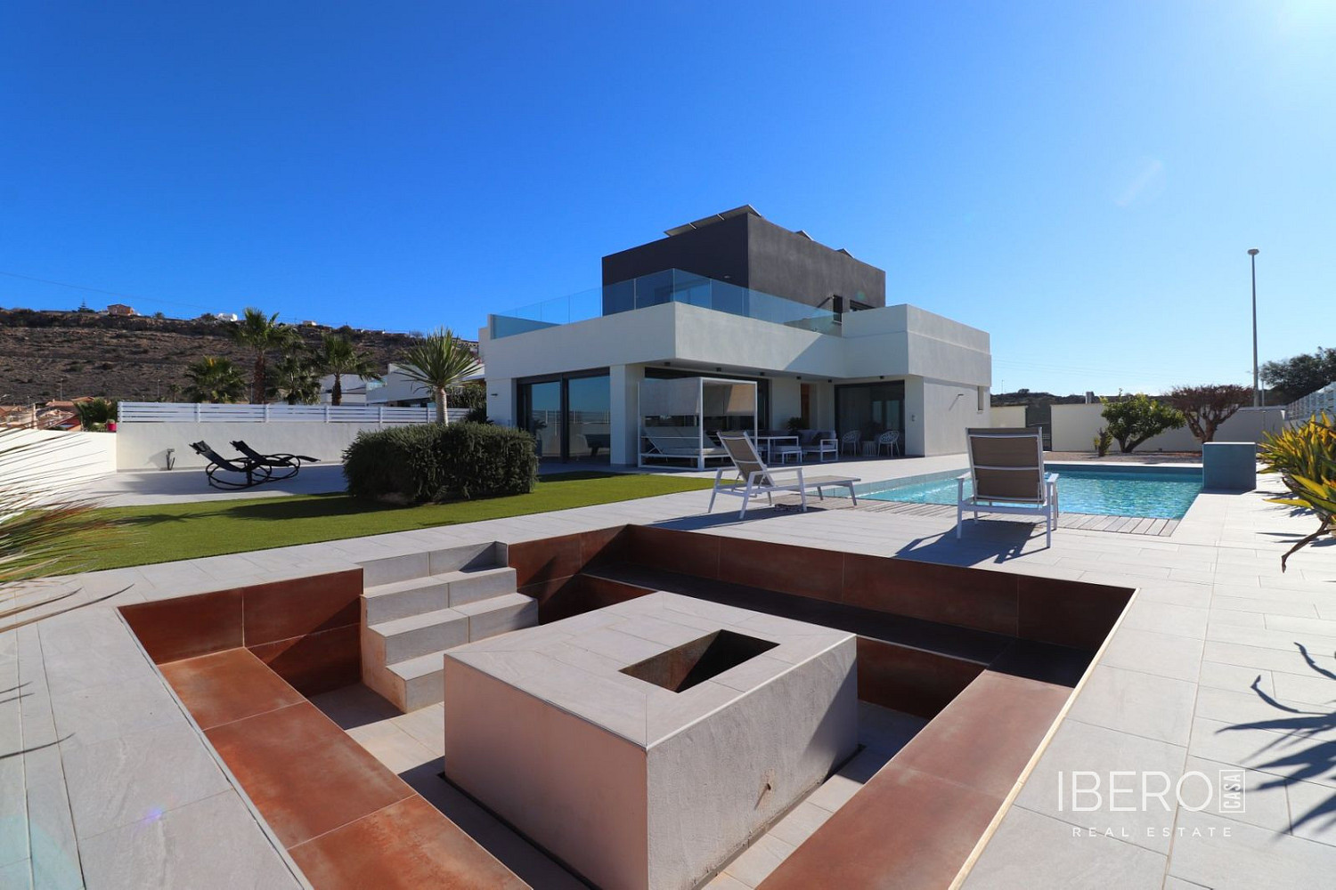 Prodej domu 182 m² s pozemkem 650 m²