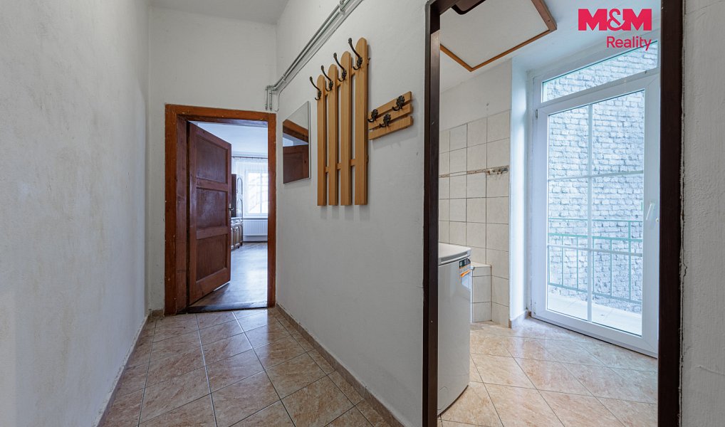 Prodej bytu 1+1 45 m², Karlovy Vary – náhled fotky 7