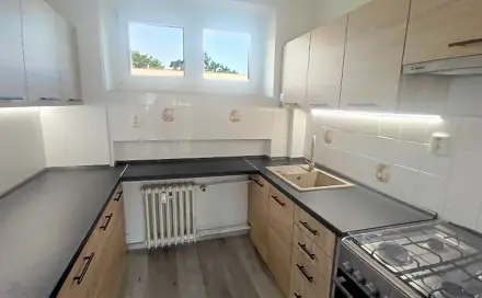 Prodej bytu 2+1 53 m², Labská kotlina, Hradec Králové