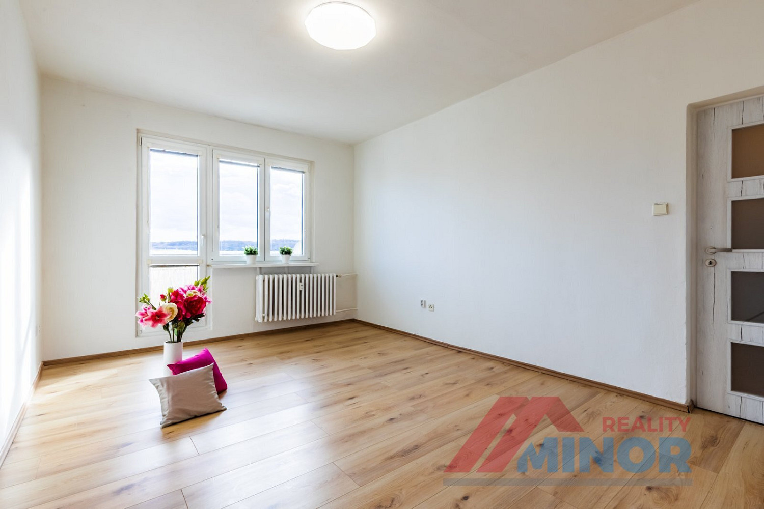 Pronájem bytu 1+1 34 m² — photo 2