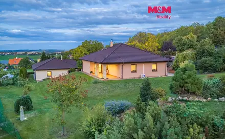 Prodej domu 178 m² s pozemkem 5 549 m², Školní, Cvrčovice, okres Kladno