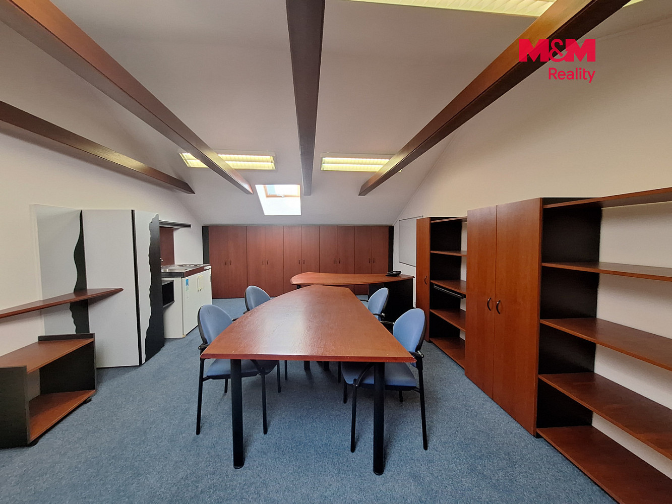 Pronájem kanceláře 110 m² — photo 3