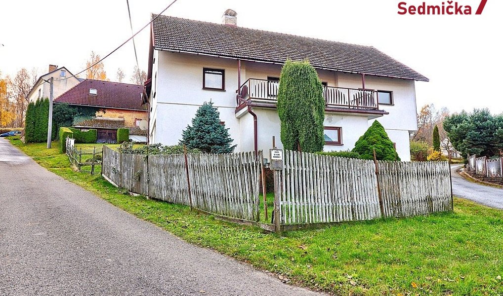 Prodej domu 318 m² s pozemkem 1 300 m², Věcov – náhled fotky 2