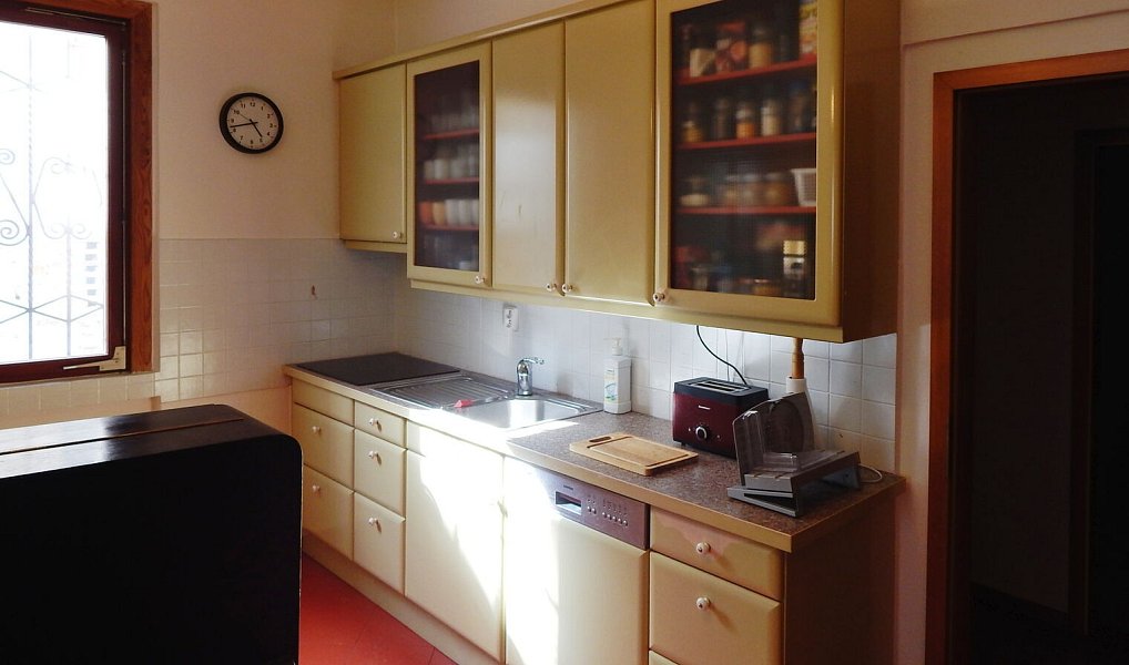 Prodej domu 160 m² s pozemkem 1 232 m², Velemín – náhled fotky 3