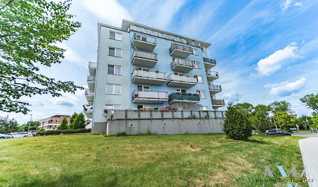 Prodej bytu 3+kk 70 m², Příbram – náhled fotky 18