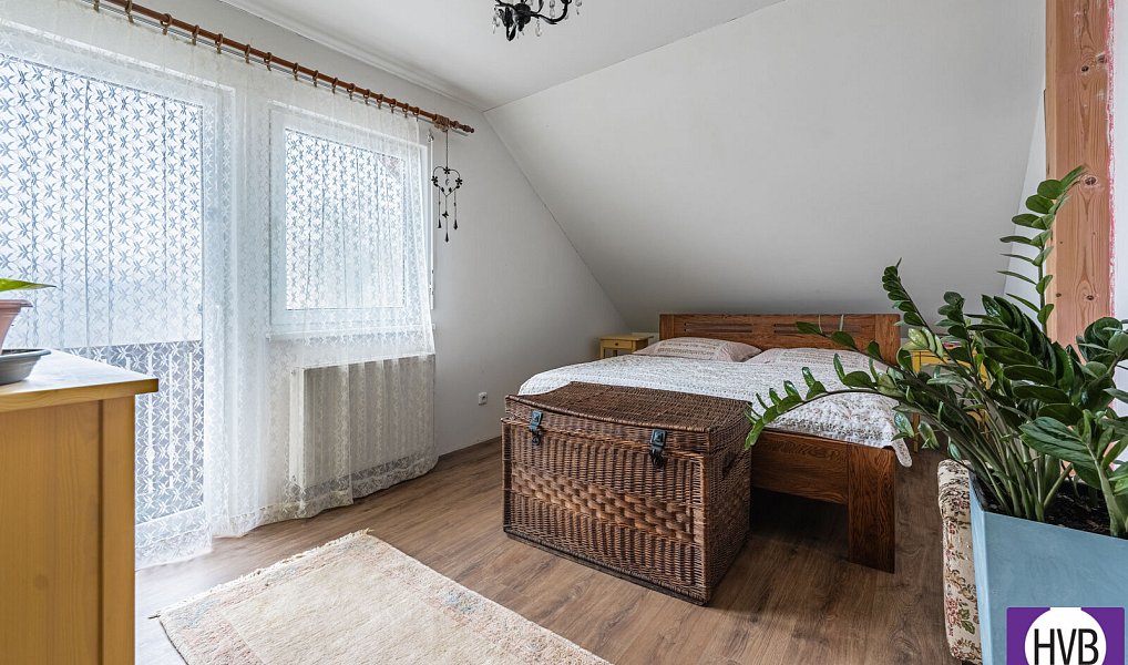 Prodej domu 168 m² s pozemkem 1 218 m², Drhovle – náhled fotky 9