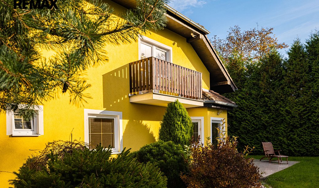 Prodej domu 220 m² s pozemkem 2 087 m², Hvozdec – náhled fotky 2