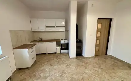 Pronájem bytu 3+kk 61 m²