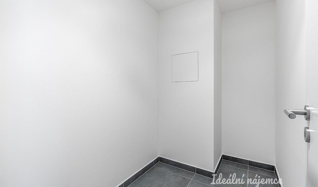 Pronájem bytu 2+kk 60 m², Praha – náhled fotky 5
