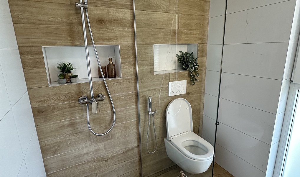 Prodej domu 109 m² s pozemkem 1 082 m², Chvaletice – náhled fotky 11
