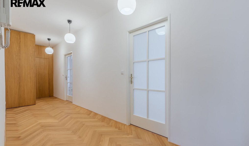 Prodej bytu 2+kk 92 m², Praha – náhled fotky 5