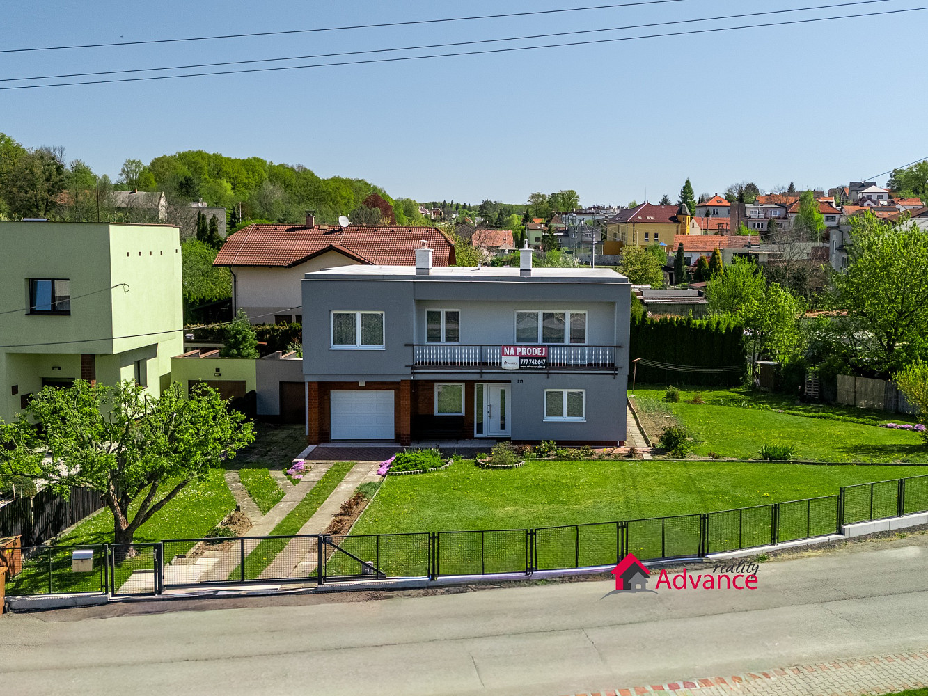 Prodej domu 150 m² s pozemkem 1 110 m² — photo 2