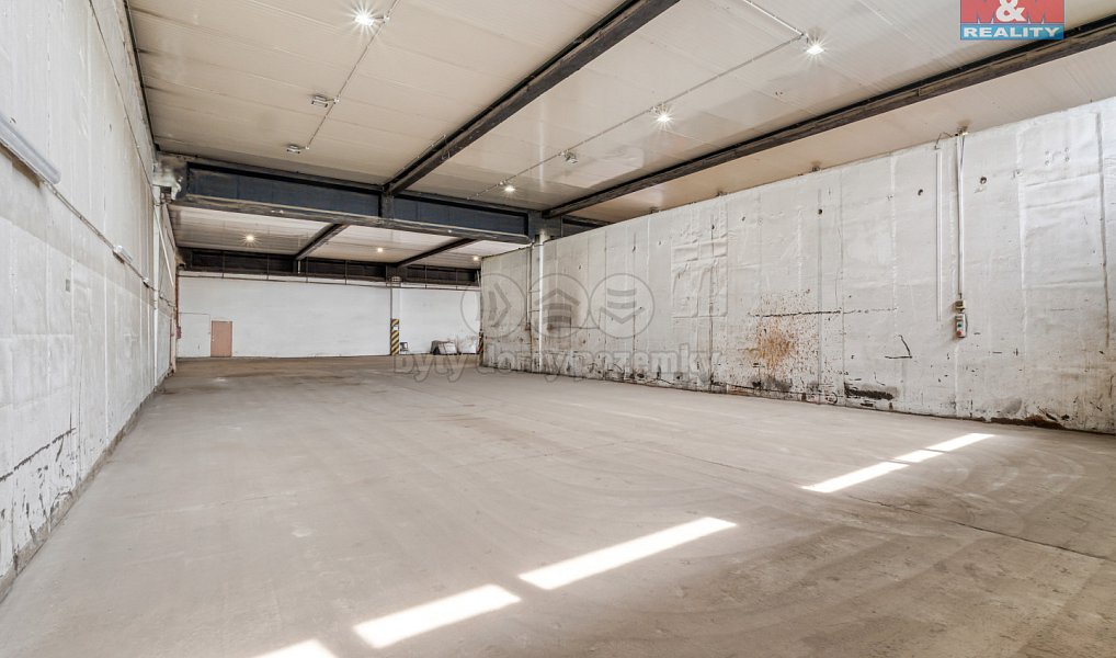 Pronájem skladovacích prostor 890 m², Chabařovice – náhled fotky 3
