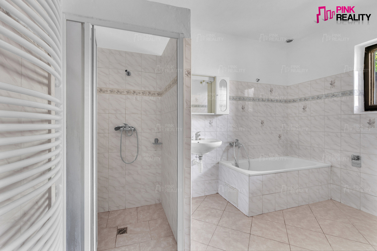Prodej domu 127 m² s pozemkem 516 m² – pohled 3