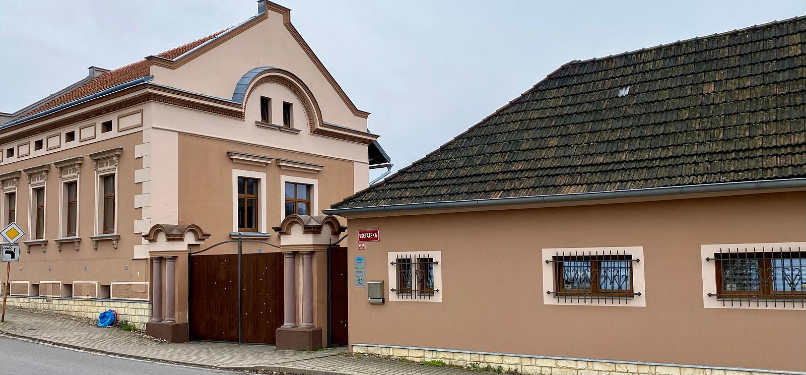 Prodej domu (jiného typu) 605 m² s pozemkem 2 805 m²