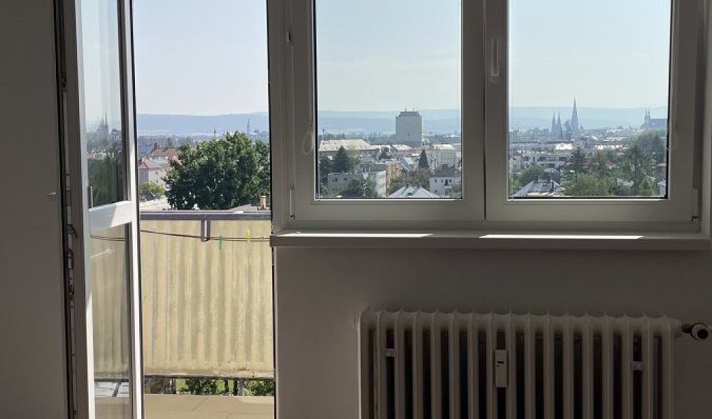 Pronájem bytu 3+1 61 m², Olomouc – náhled fotky 4