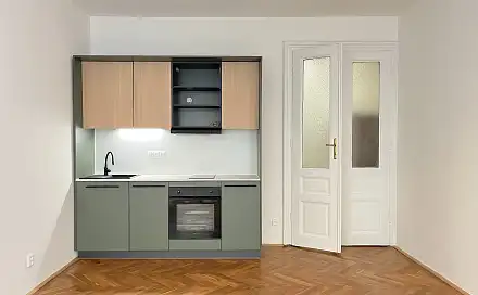 Pronájem bytu 1+kk 35 m², Körnerova, Brno