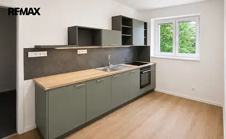 Pronájem bytu 2+1 62 m², Míru, Kolín - Kolín II