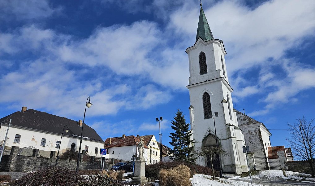 Prodej domu 230 m² s pozemkem 578 m², Bělčice – náhled fotky 2