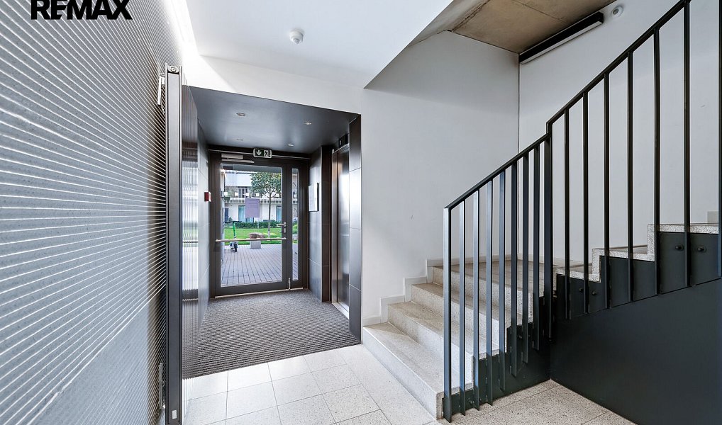 Prodej bytu 2+kk 45 m², Praha – náhled fotky 20