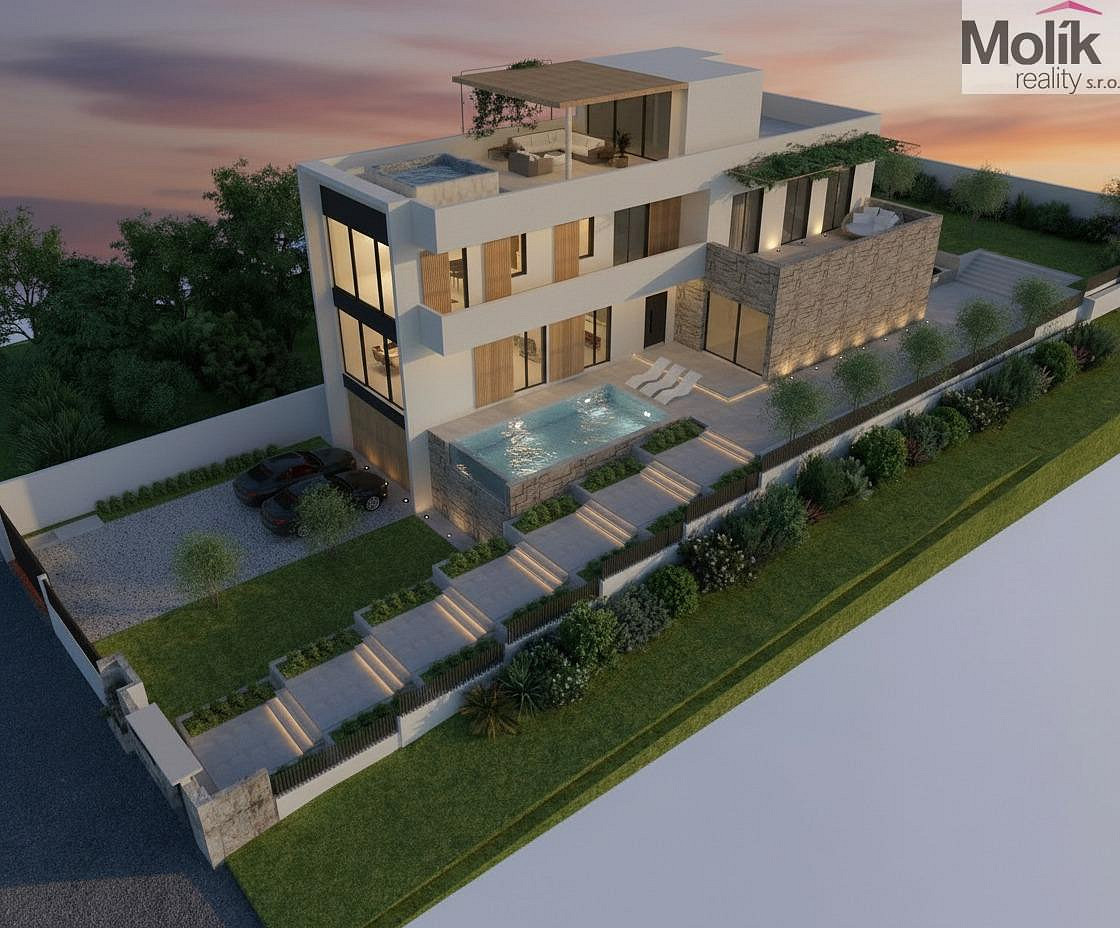Prodej domu 613 m² s pozemkem 843 m² – pohled 2