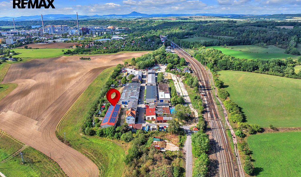 Prodej výrobních prostor 746 m², Štětí – náhled fotky 3