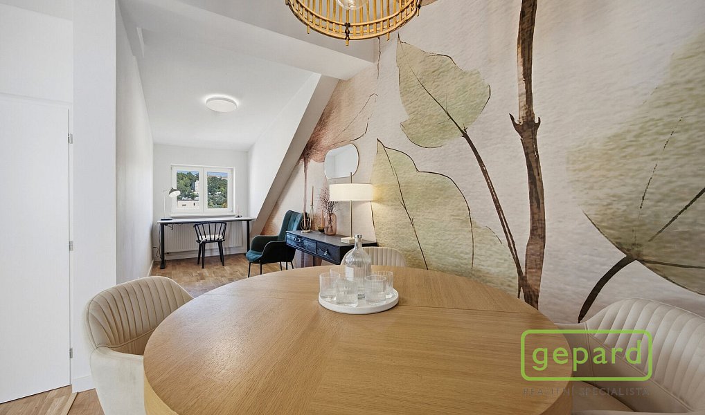 Prodej bytu 2+1 97 m², Praha – náhled fotky 2