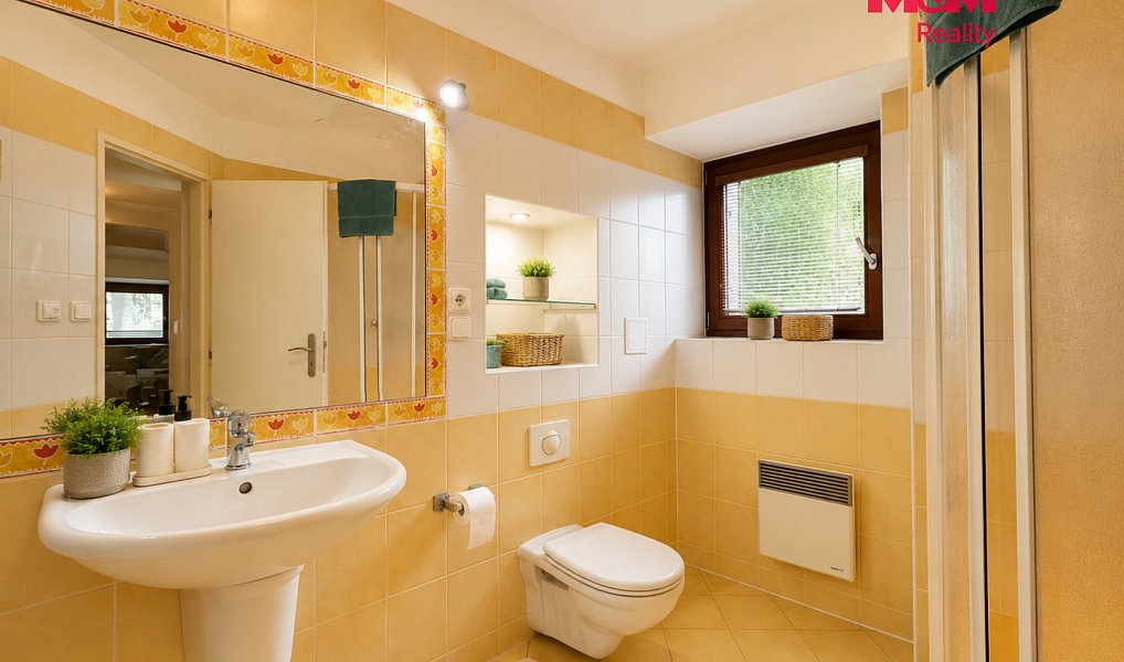 Prodej ubytovacího objektu 272 m², Nová Pec – náhled fotky 26