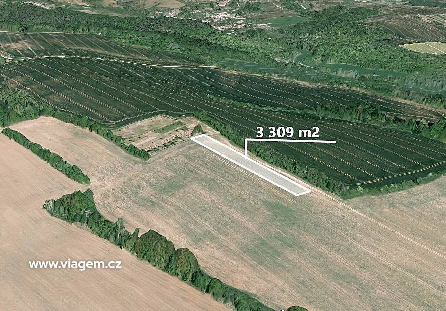 Prodej pole 1 103 m²