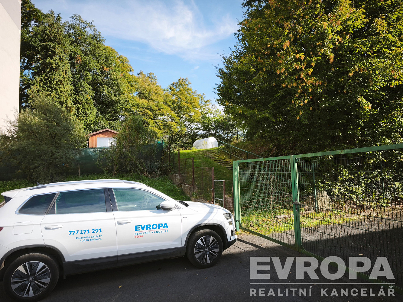 Prodej stavebního pozemku 1 243 m² – fotografie 4