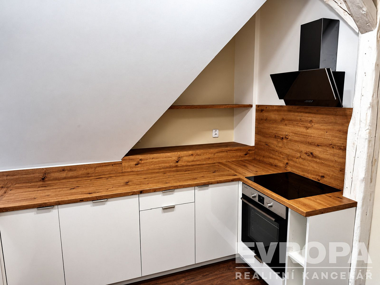 Prodej bytu 2+kk 69 m² – fotografie 4