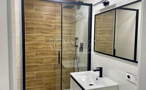 Pronájem bytu 2+kk 45 m², Wassermannova, Praha 5 - Hlubočepy