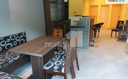 Pronájem komerčního objektu (jiného typu) 34 m², Chebská, Karlovy Vary - Dvory