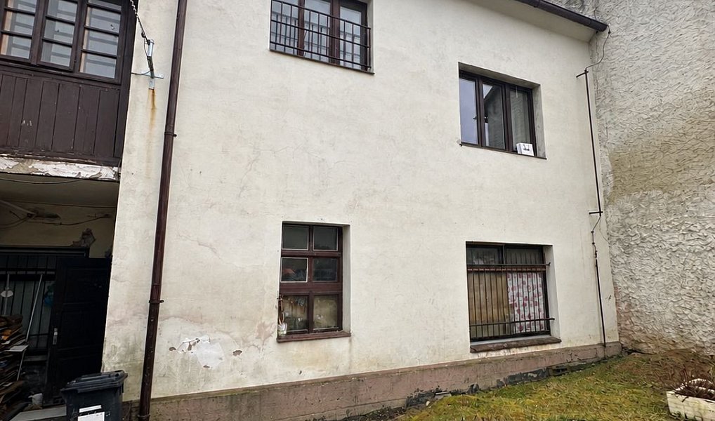 Prodej nájemního domu, činžáku 480 m², Benešov – náhled fotky 4