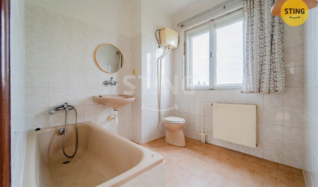Prodej domu 186 m² s pozemkem 669 m², Opava – náhled fotky 17