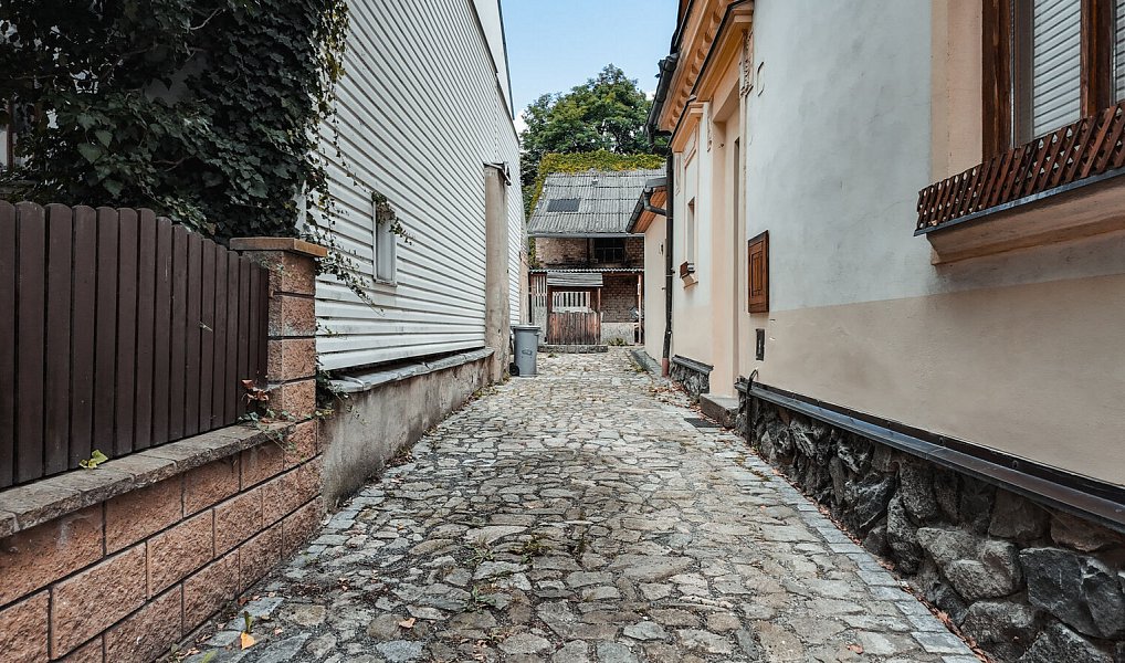 Prodej domu 140 m² s pozemkem 737 m², Polička – náhled fotky 12