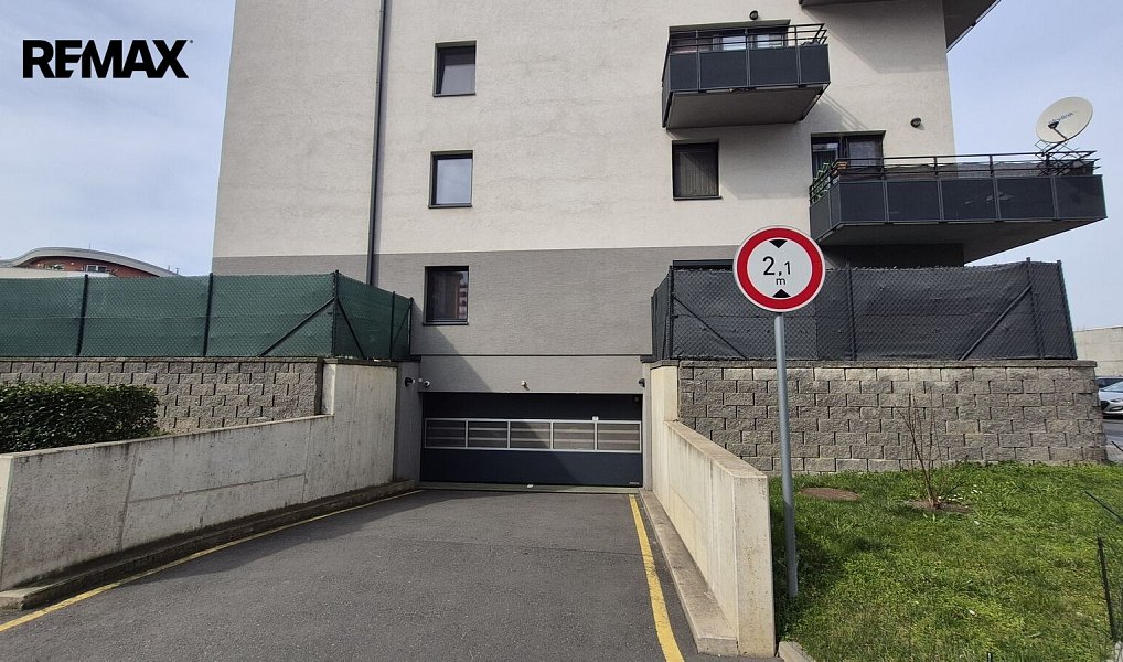 Prodej bytu 3+kk 84 m², Praha – náhled fotky 9